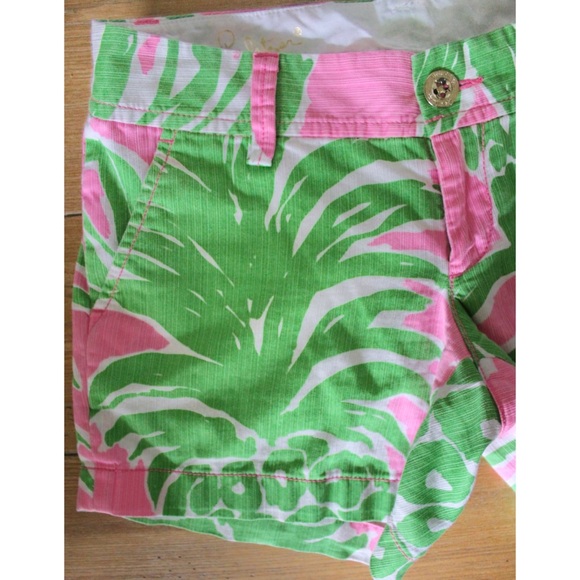 Lilly Pulitzer Tropical The Callahan Short 00 Preowned - Picture 2 of 8